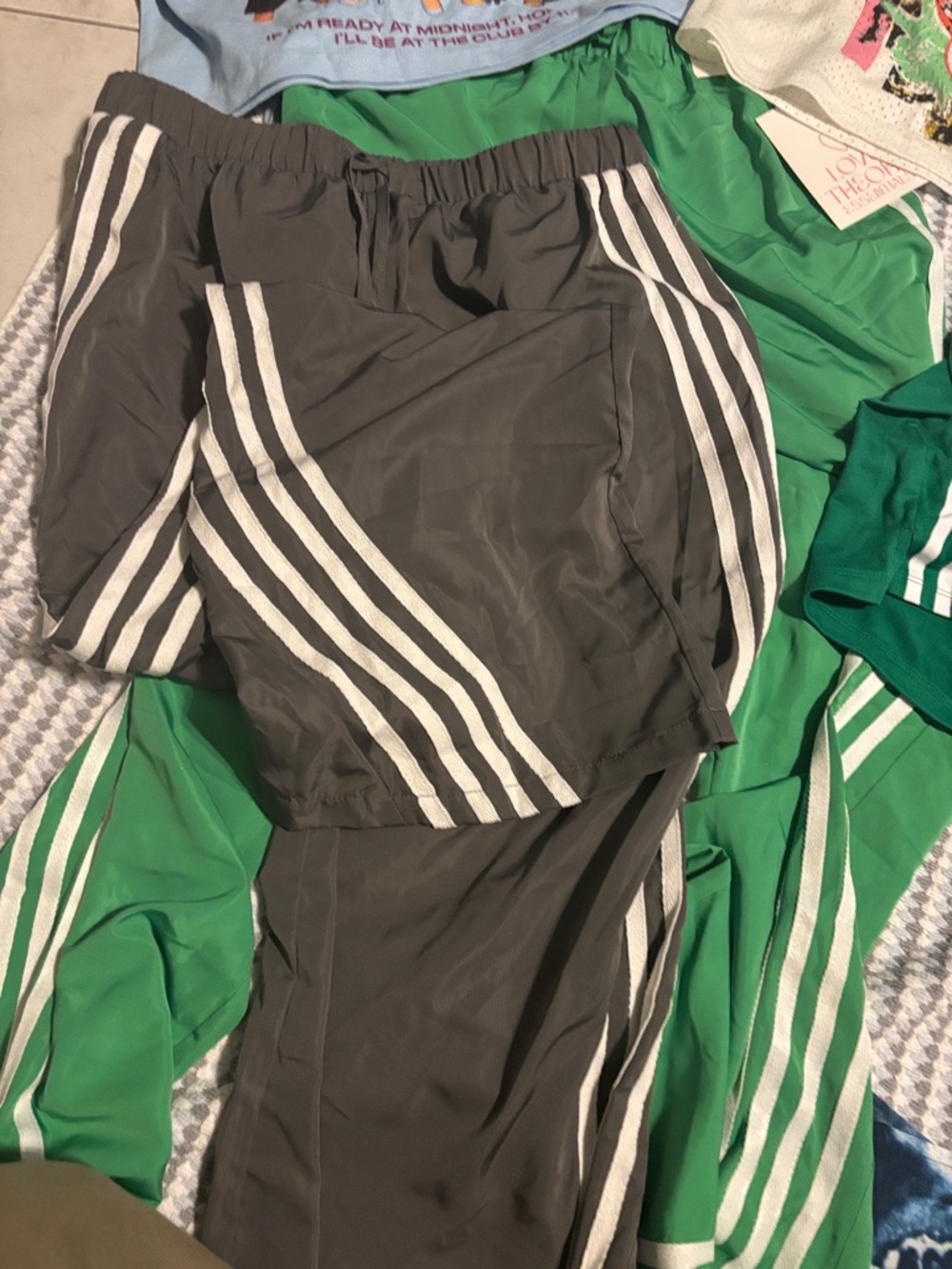 Green Athletic Pants &Shorts with White Stripe also Grey with 2 tee Shirts - Picture 2 of 5